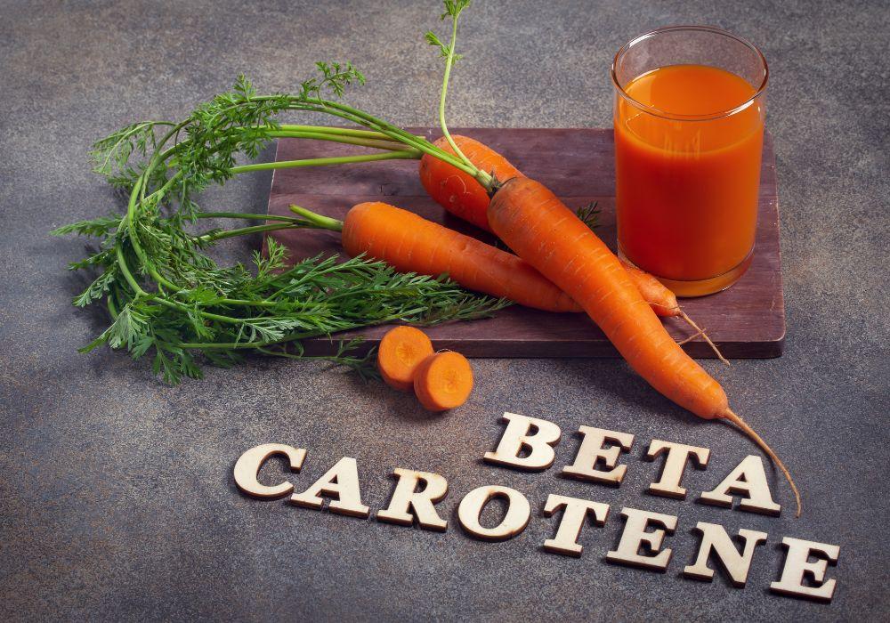 Welche Nebenwirkungen können Carotinoide haben? Welche Lebensmittel enthalten Vitamin A? 