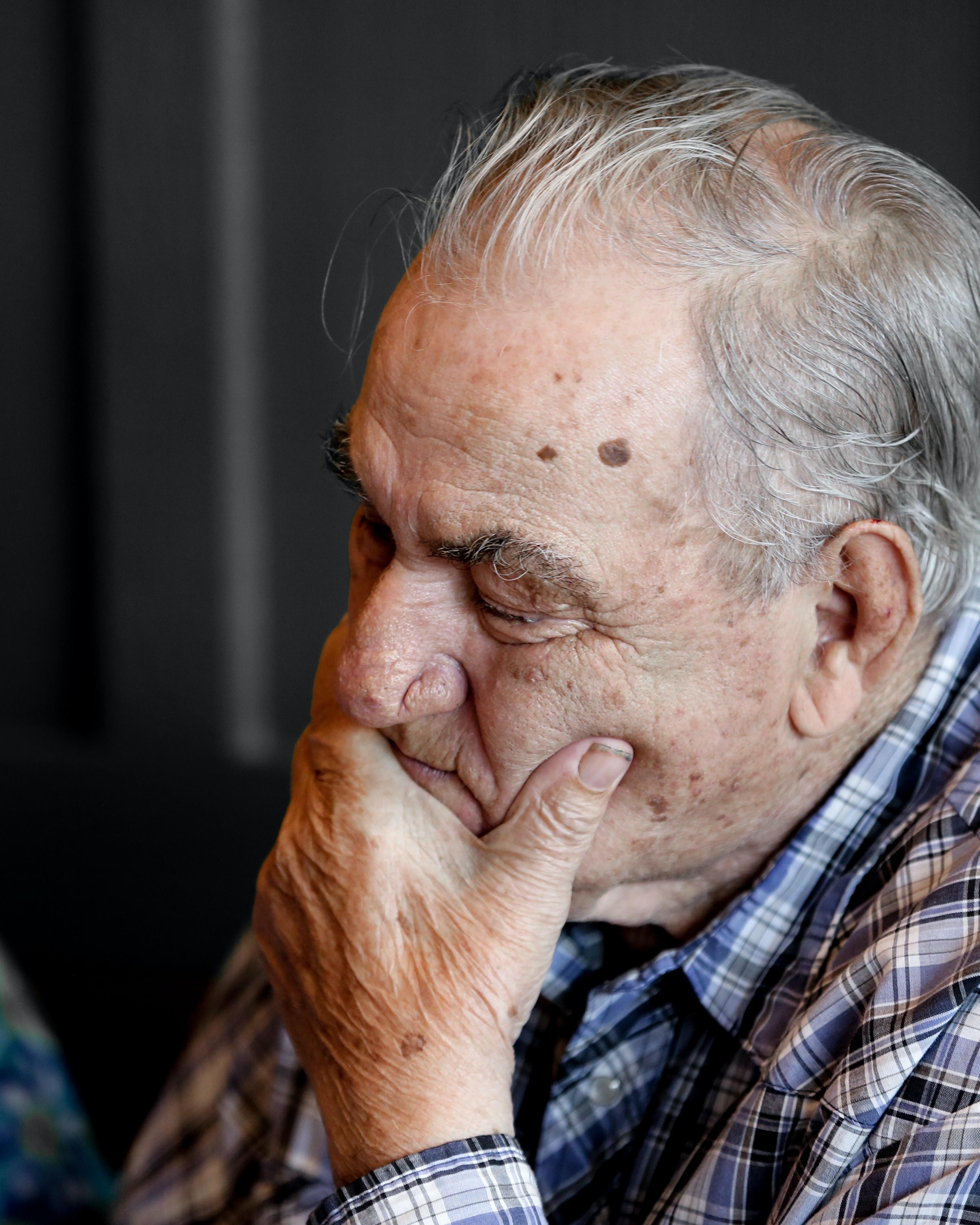 Demencja starcza - na czym polega? Czy jest dziedziczna? Choroba Alzheimera – czy choroba jest dziedziczna? 