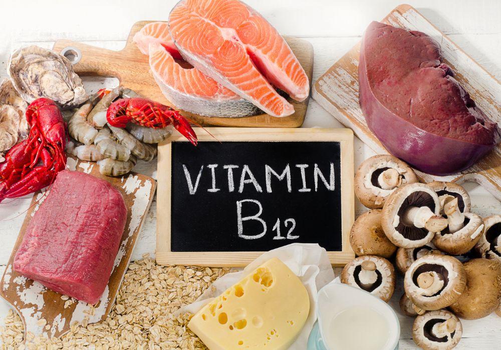 Witamina B12 - jaką pełni rolę w organizmie? Objawy niedoboru witaminy B12 i jej suplementacja